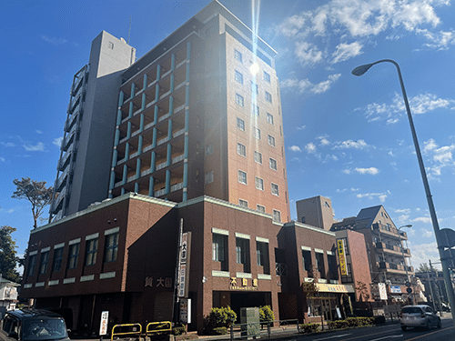 【事務所概要】事務所までのアクセス・電話番号・所属弁護士を紹介します。遺産や遺産分割・遺言等の相続トラブルから交通事故の賠償金、離婚トラブルまで幅広く対応・解決しております。府中市 多摩地区の法律事務所なら弁護士法人あさかぜ法律事務所。